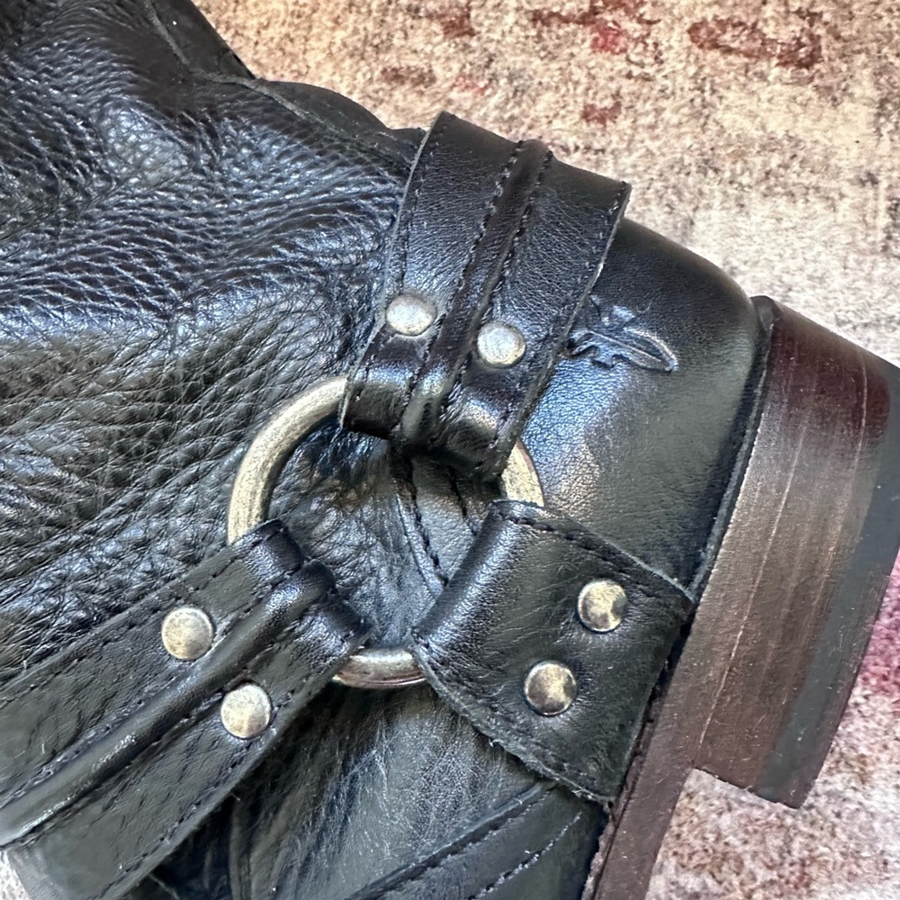 Frye Maxine Trapunto Shortie Black Leather Boot sz 8.5 - Picture 10 of 15